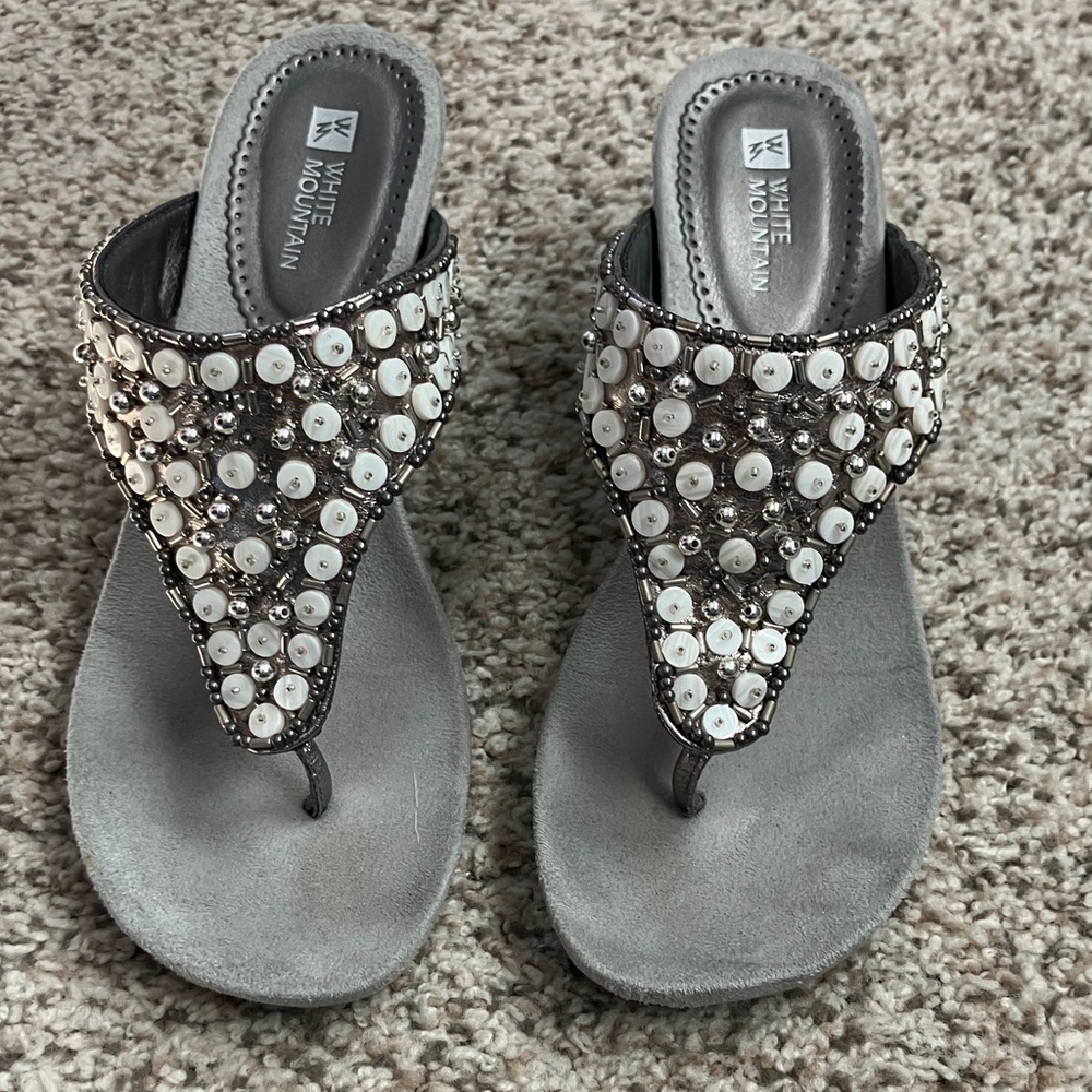 White Mountain Women's Beaded Gray Sandals